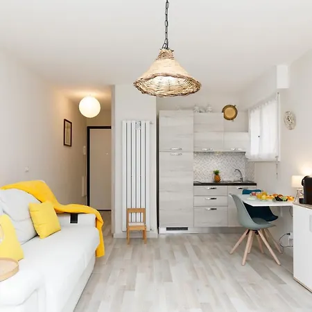 Apartament Capone Yourhosthelper Cannes